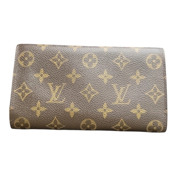 Louis Vuitton Authentic Monogram Brown Credit Card Wallet - Picture 2 of 16